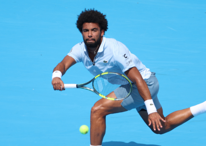 Coup de tonnerre pour Arthur Fils, renversé par Stefanos Tsitsipas au 1er tour de l’US Open !
